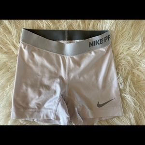 Girls Nike Pro White Shorts S
